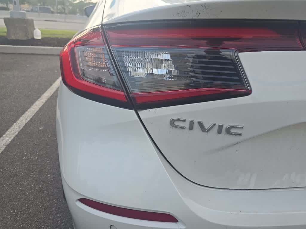 2022 Honda Civic Sport Touring 25