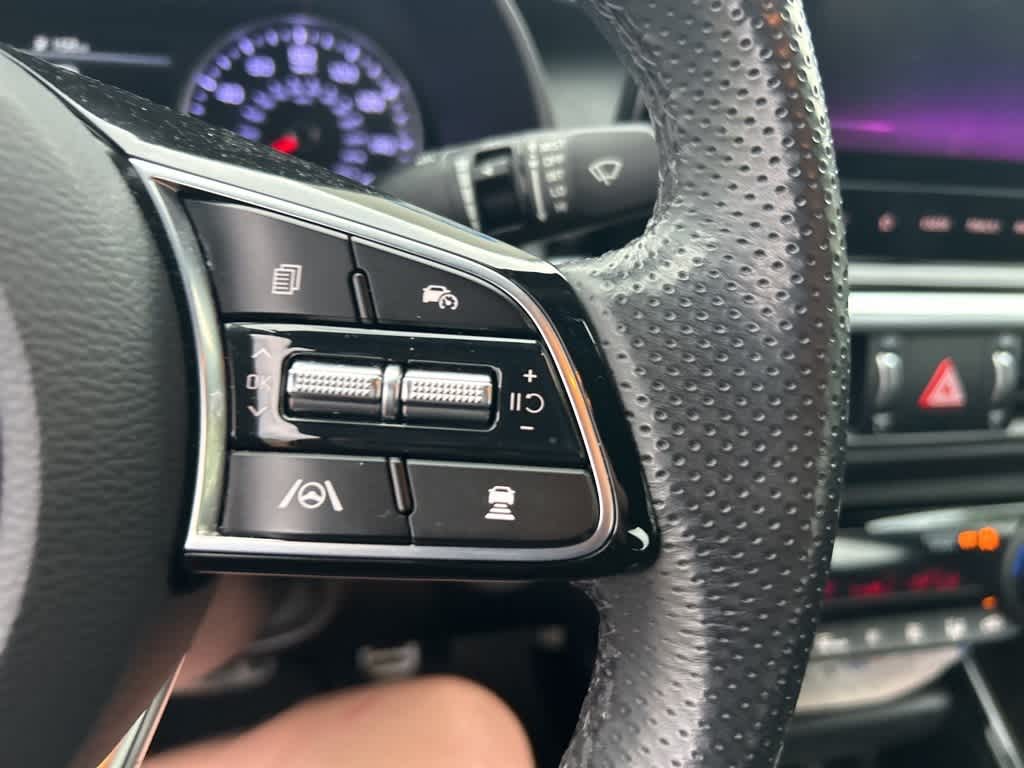 Thumbnail: 2022 Kia Forte - 5