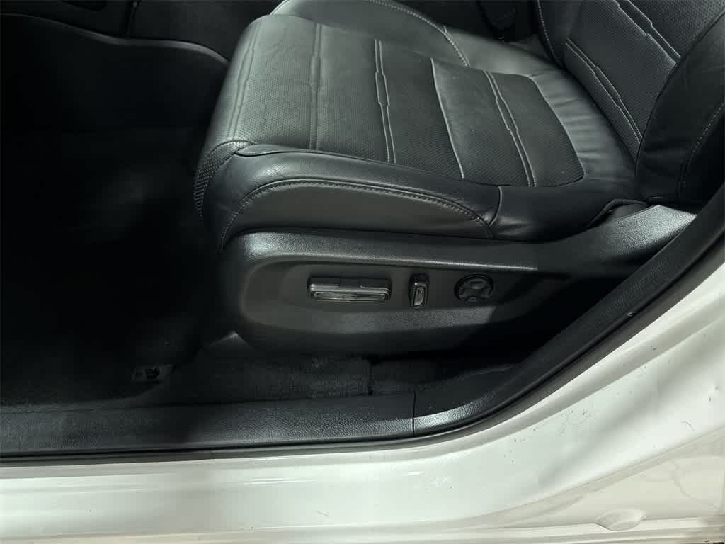 Thumbnail: 2022 Honda CR-V - 22