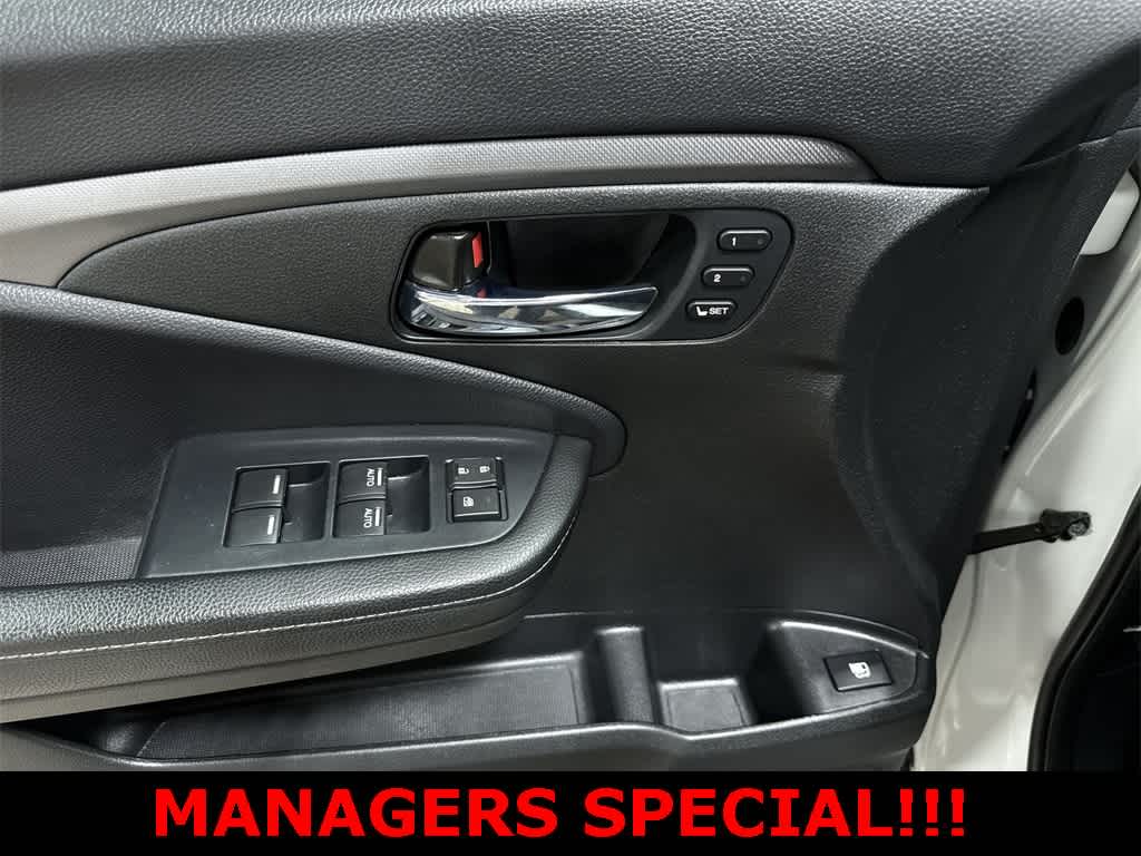 Thumbnail: 2023 Honda Ridgeline - 23