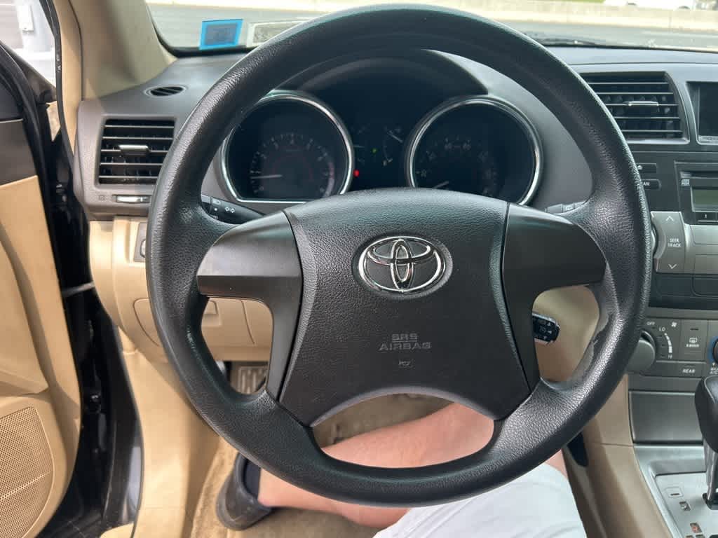 Thumbnail: 2008 Toyota Highlander - 3