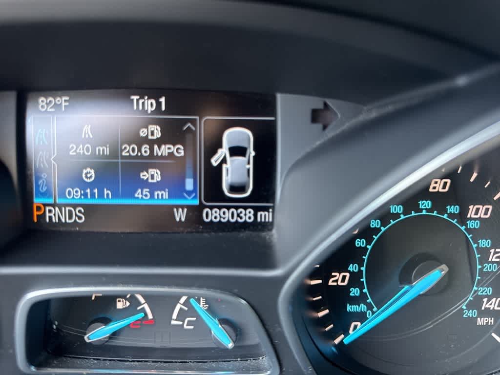 Thumbnail: 2013 Ford Escape - 30