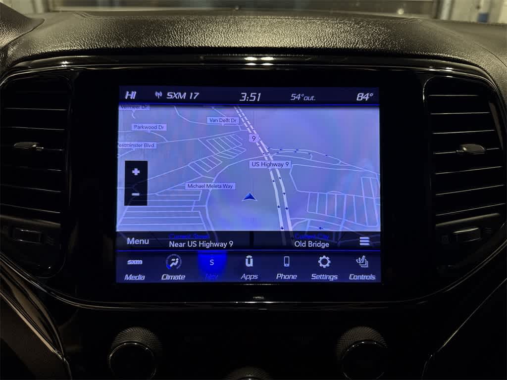 Thumbnail: 2019 Jeep Grand Cherokee - 20