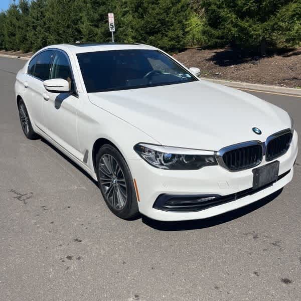 Thumbnail: 2019 BMW 5 Series - 3