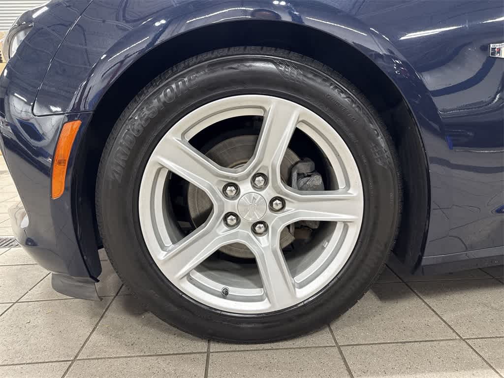 Thumbnail: 2016 Chevrolet Camaro - 10