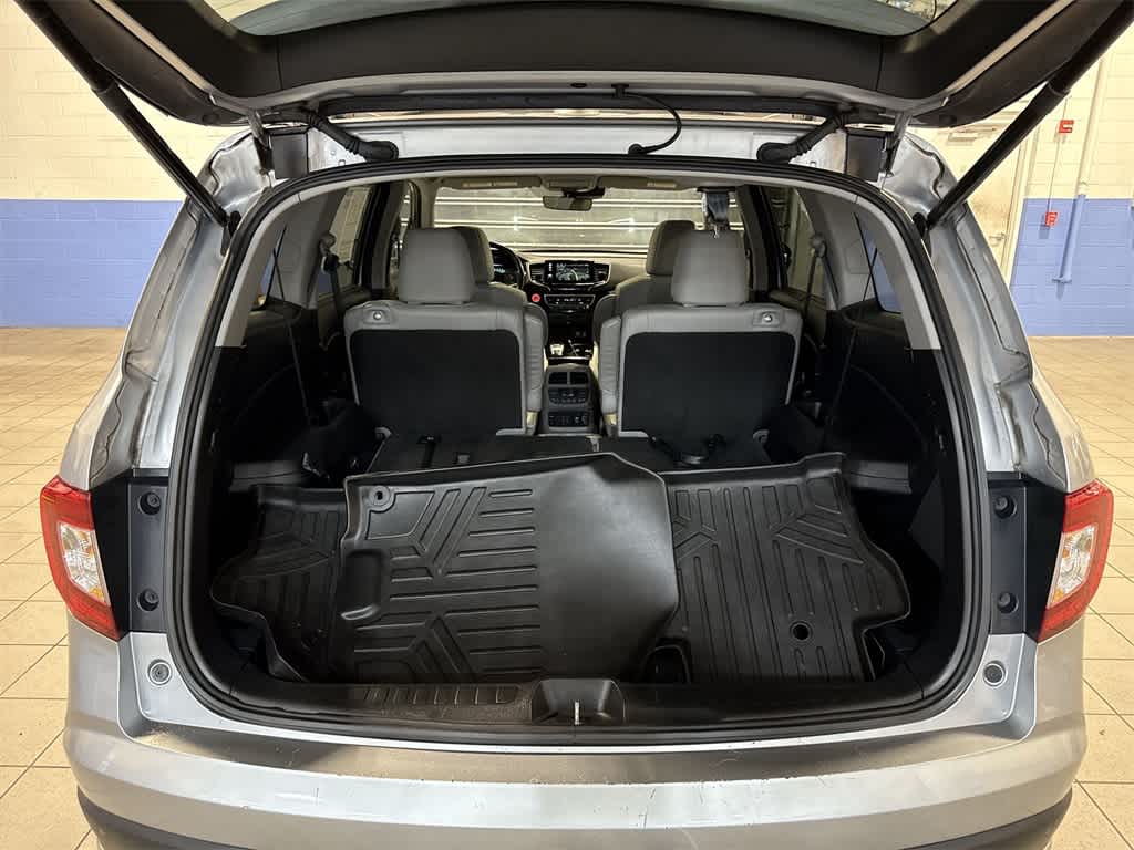 Thumbnail: 2019 Honda Pilot - 10