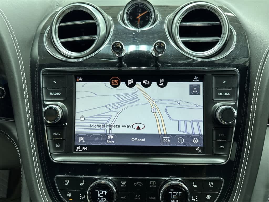 Thumbnail: 2018 Bentley Bentayga - 20