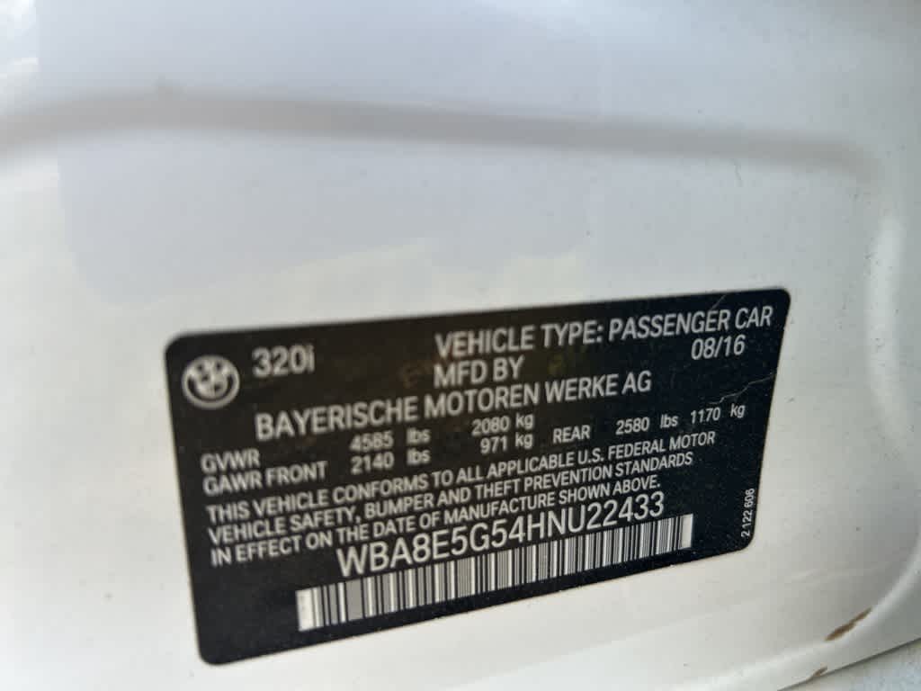 2017 BMW 3 Series 320i xDrive 15