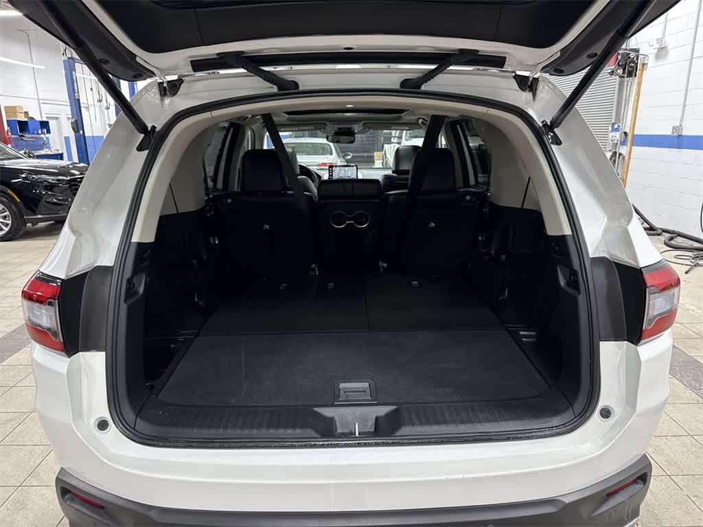 Thumbnail: 2024 Honda Pilot - 11