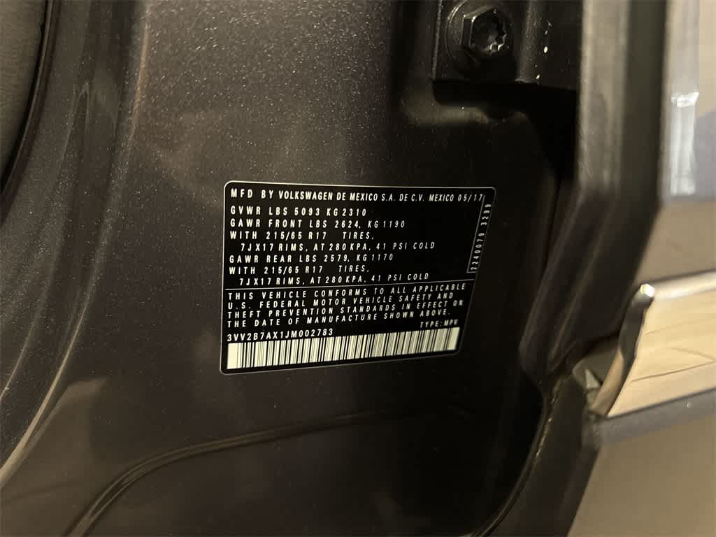 Thumbnail: 2018 Volkswagen Tiguan - 13