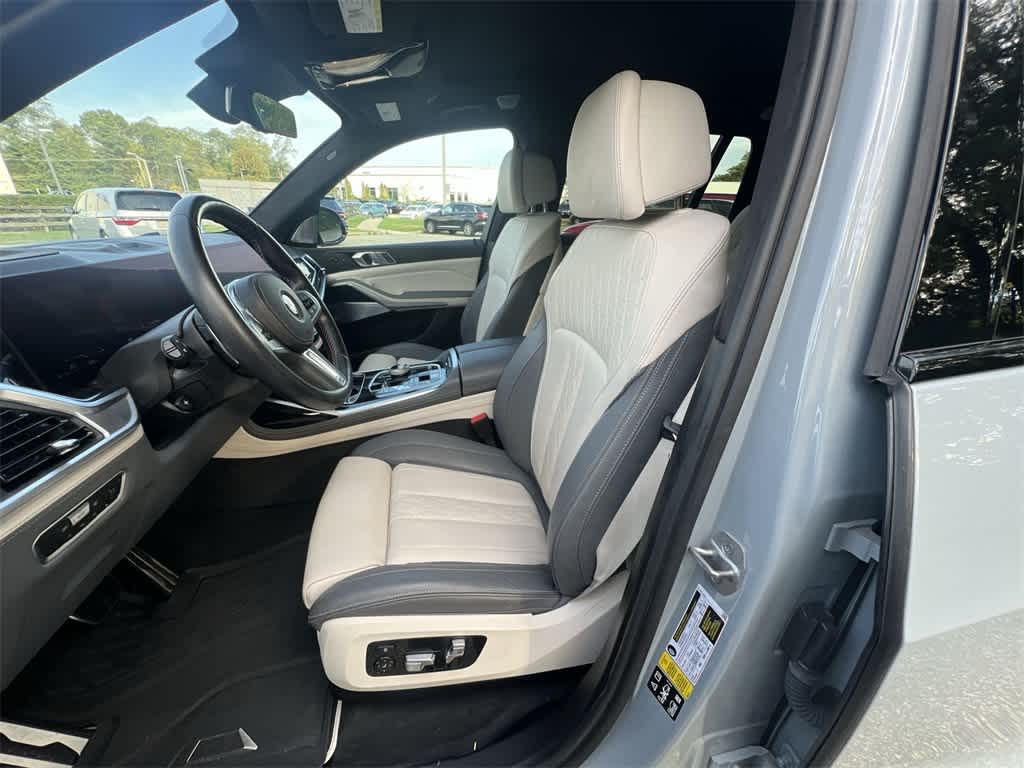 Thumbnail: 2023 BMW X7 - 19
