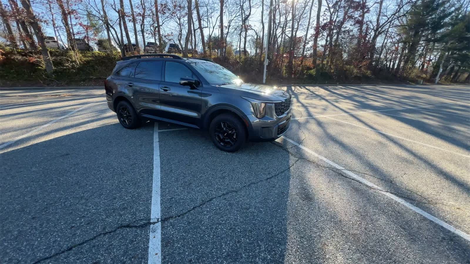 Thumbnail: 2024 Kia Sorento - 3