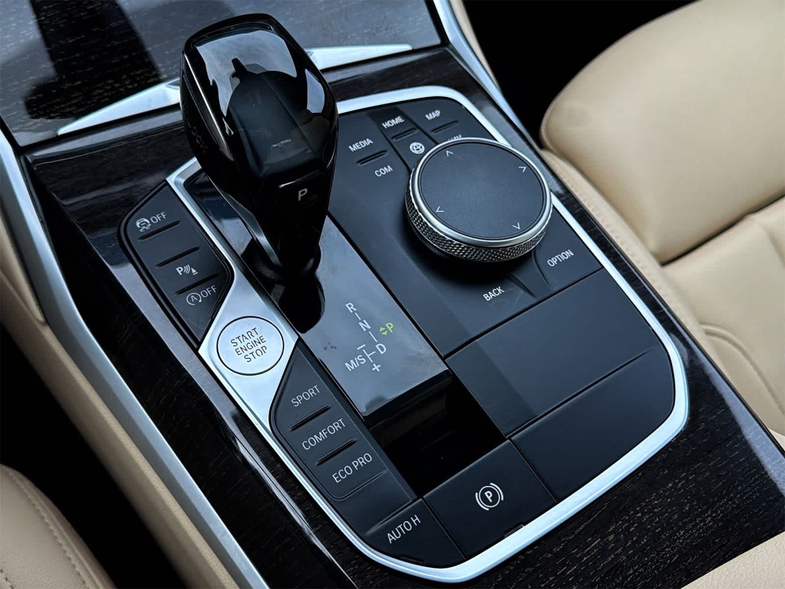 Thumbnail: 2020 BMW 3 Series - 25