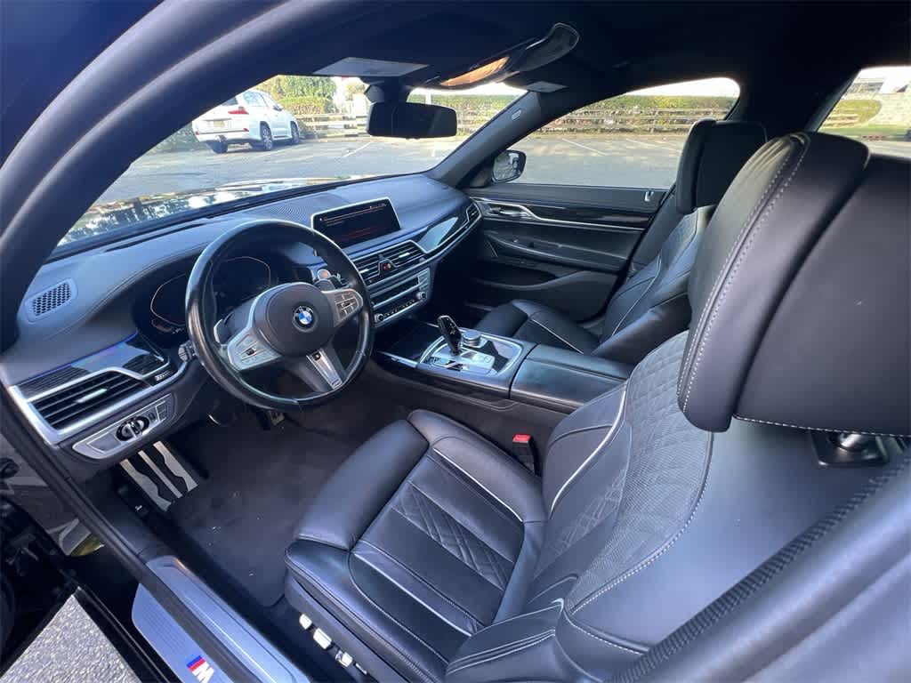 Thumbnail: 2022 BMW 7 Series - 10