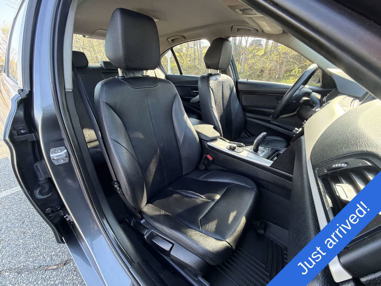 Thumbnail: 2015 BMW 3 Series - 22