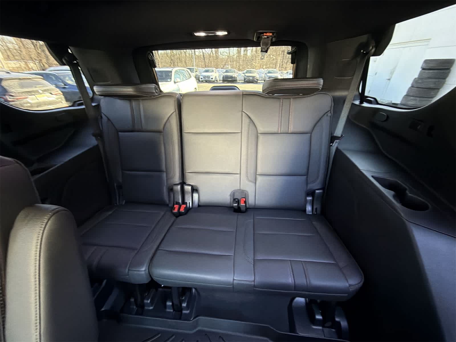 Thumbnail: 2021 Chevrolet Tahoe - 30