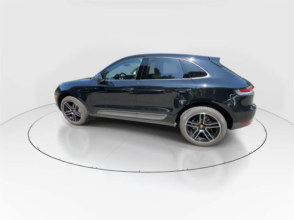 Thumbnail: 2021 Porsche Macan - 8