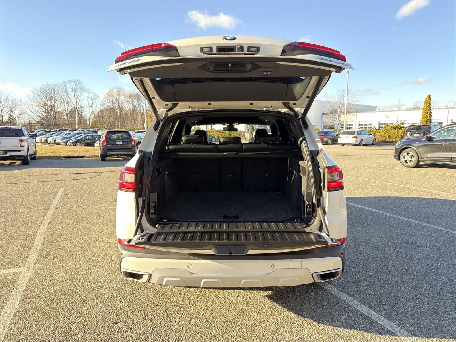 Thumbnail: 2023 BMW X5 - 27