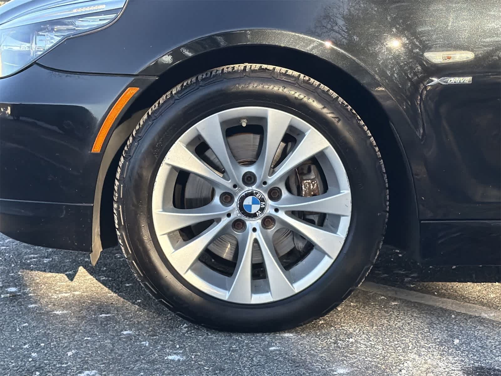 Thumbnail: 2010 BMW 5 Series - 16