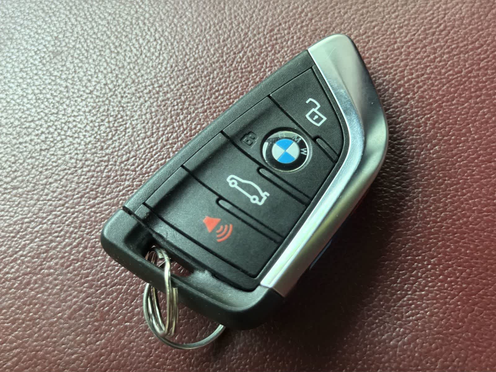 Thumbnail: 2022 BMW 3 Series - 28