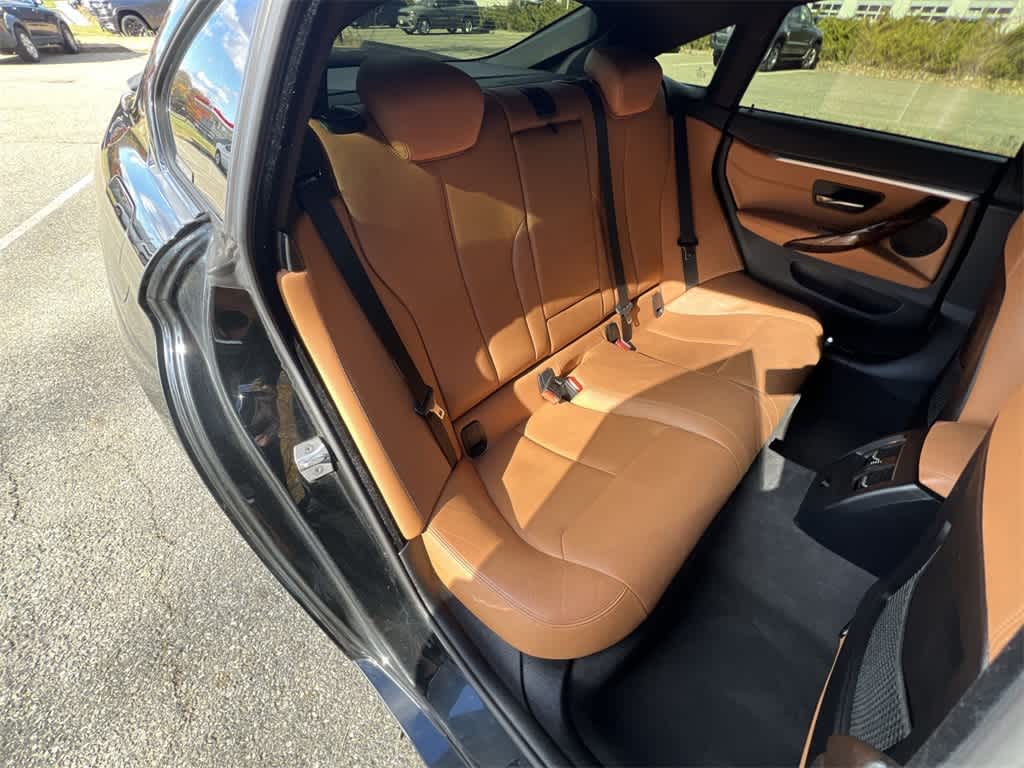 Thumbnail: 2018 BMW 4 Series - 21