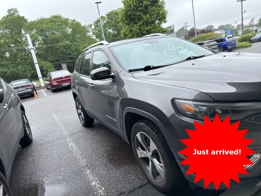 2019 Jeep Cherokee Limited Edition Hero Image