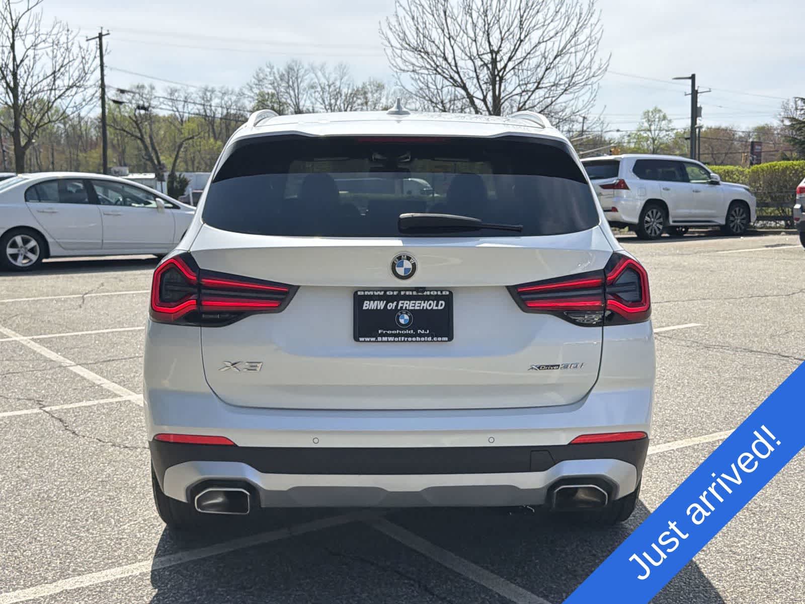 Thumbnail: 2023 BMW X3 - 13