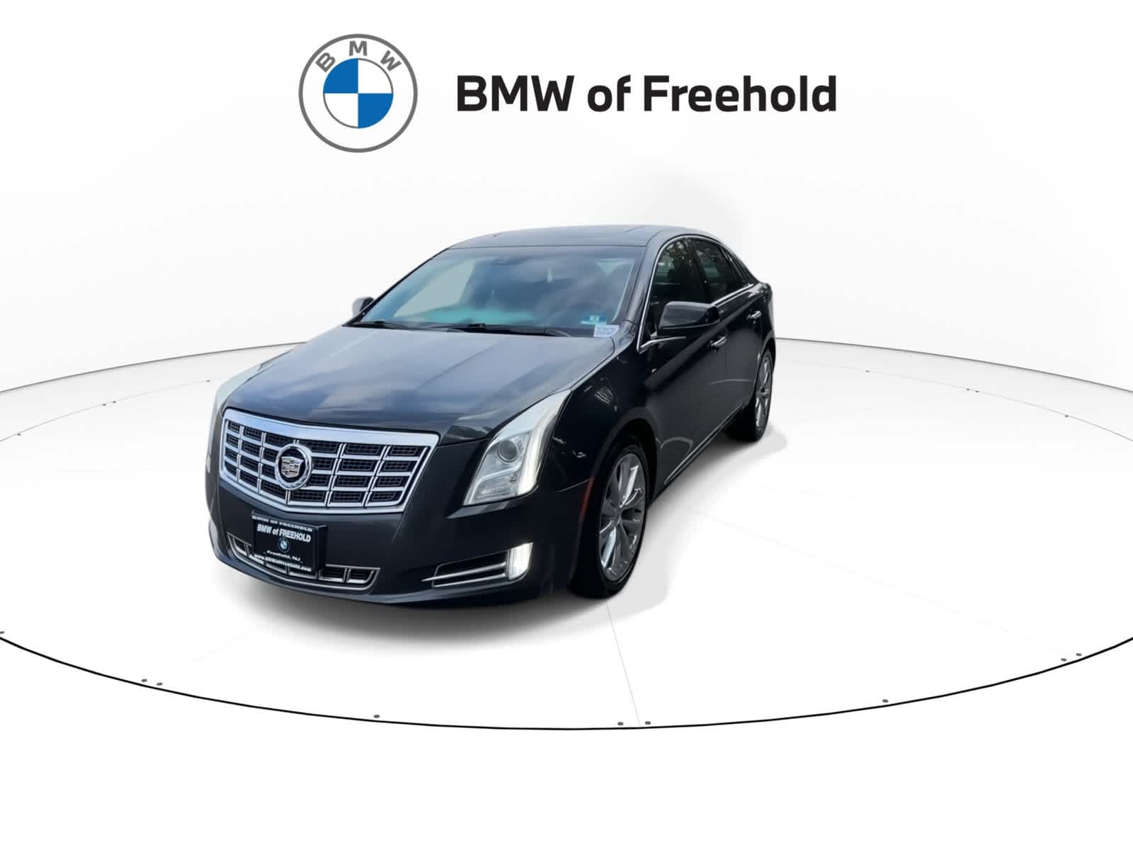 Used 2014 Cadillac XTS Luxury Collection with VIN 2G61M5S39E9302416 for sale in Freehold, NJ