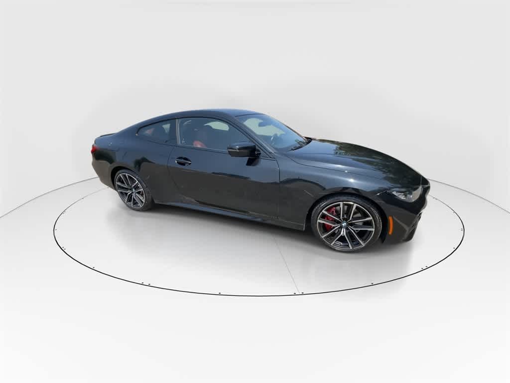 Thumbnail: 2022 BMW 4 Series - 2