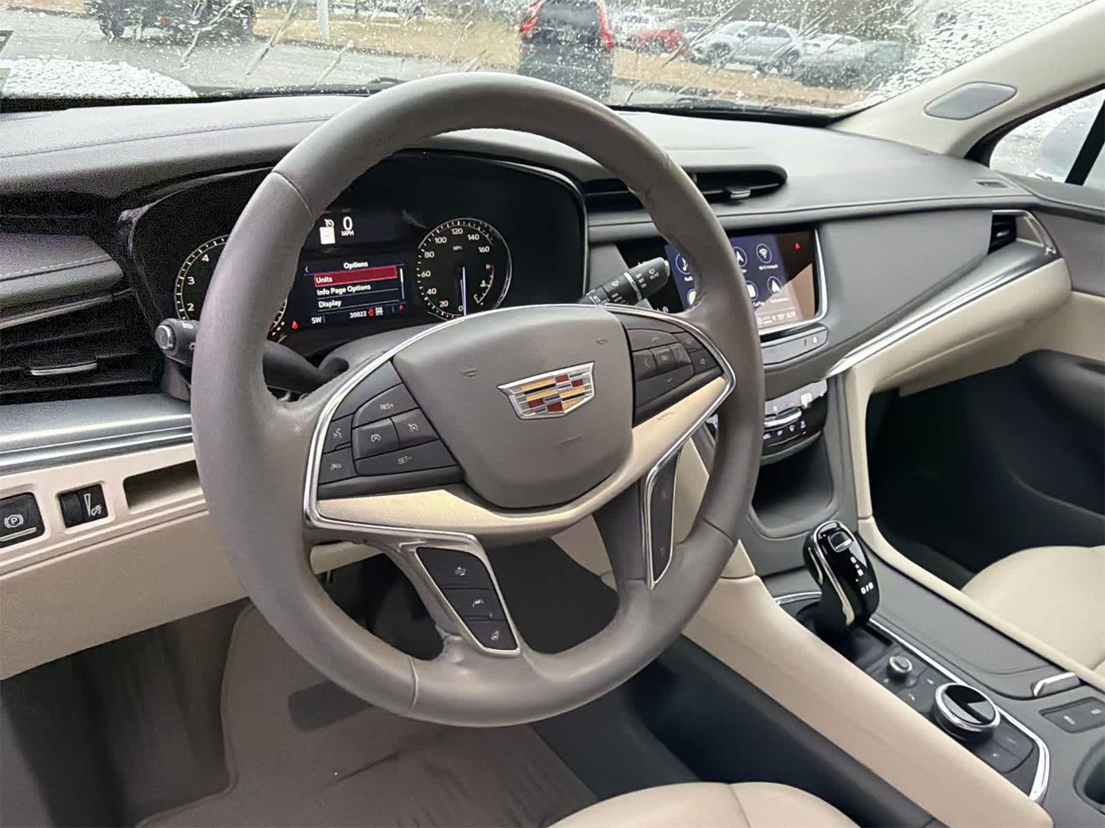 Thumbnail: 2022 Cadillac XT5 - 23