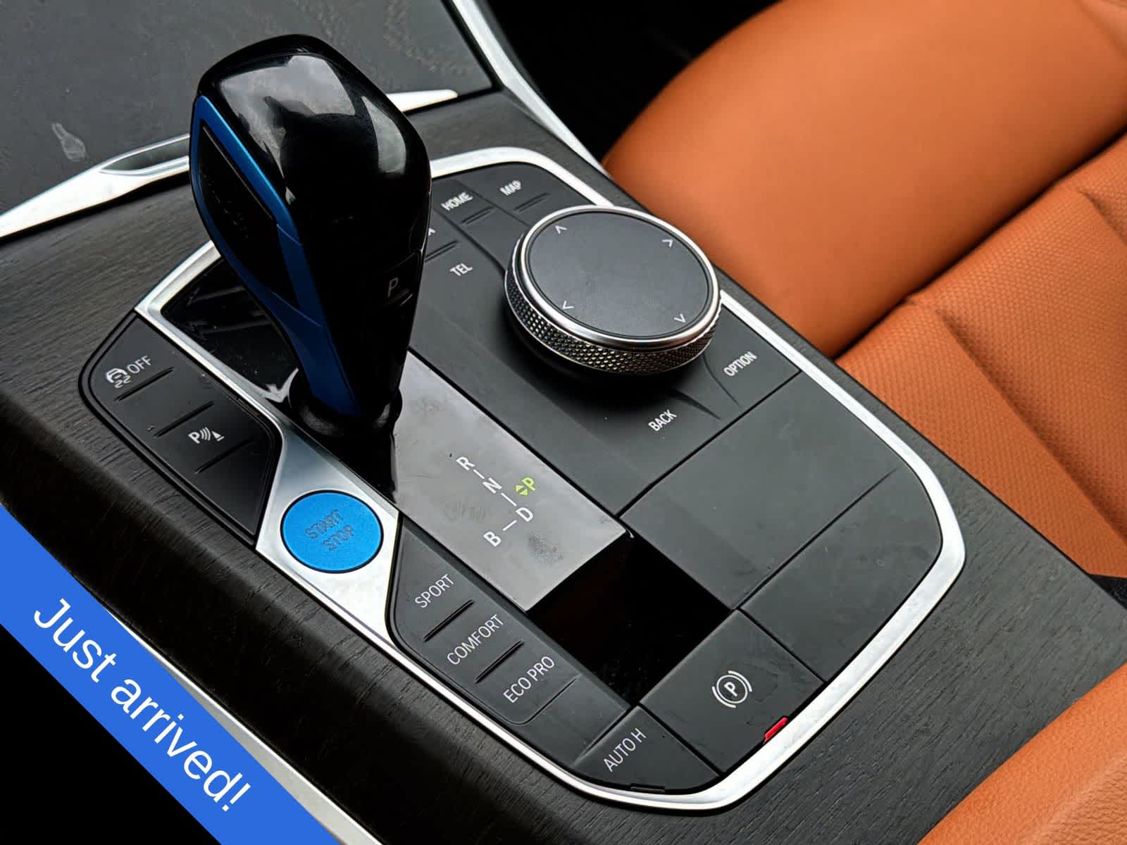 Thumbnail: 2023 BMW i4 - 25