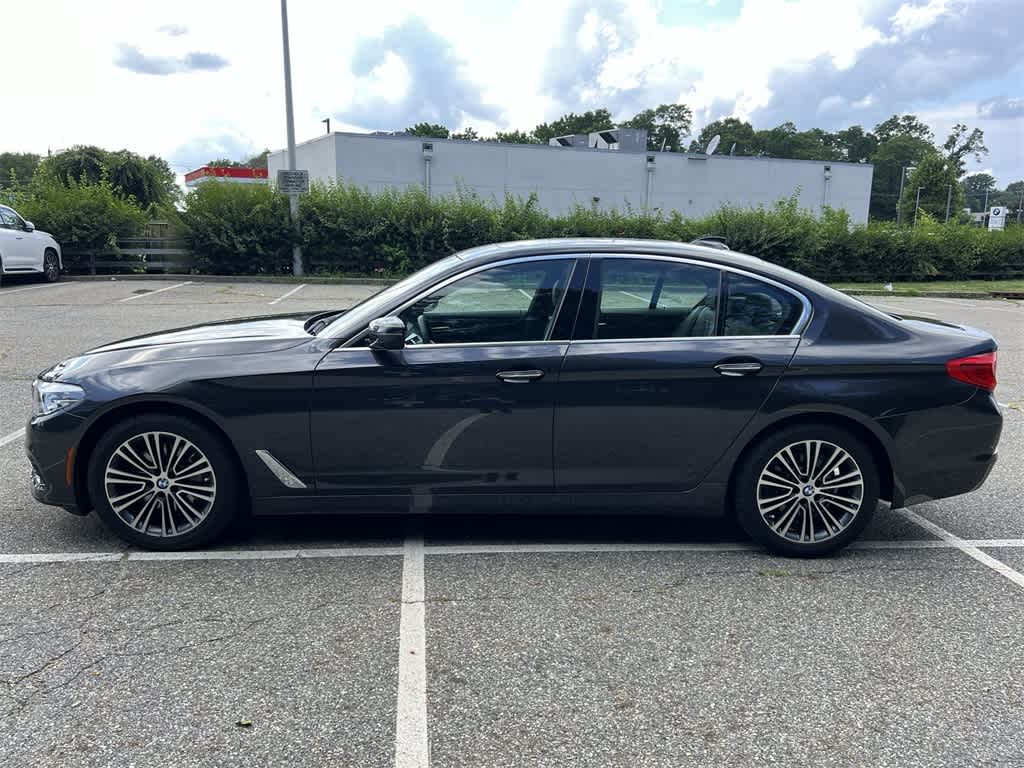Thumbnail: 2018 BMW 5 Series - 11