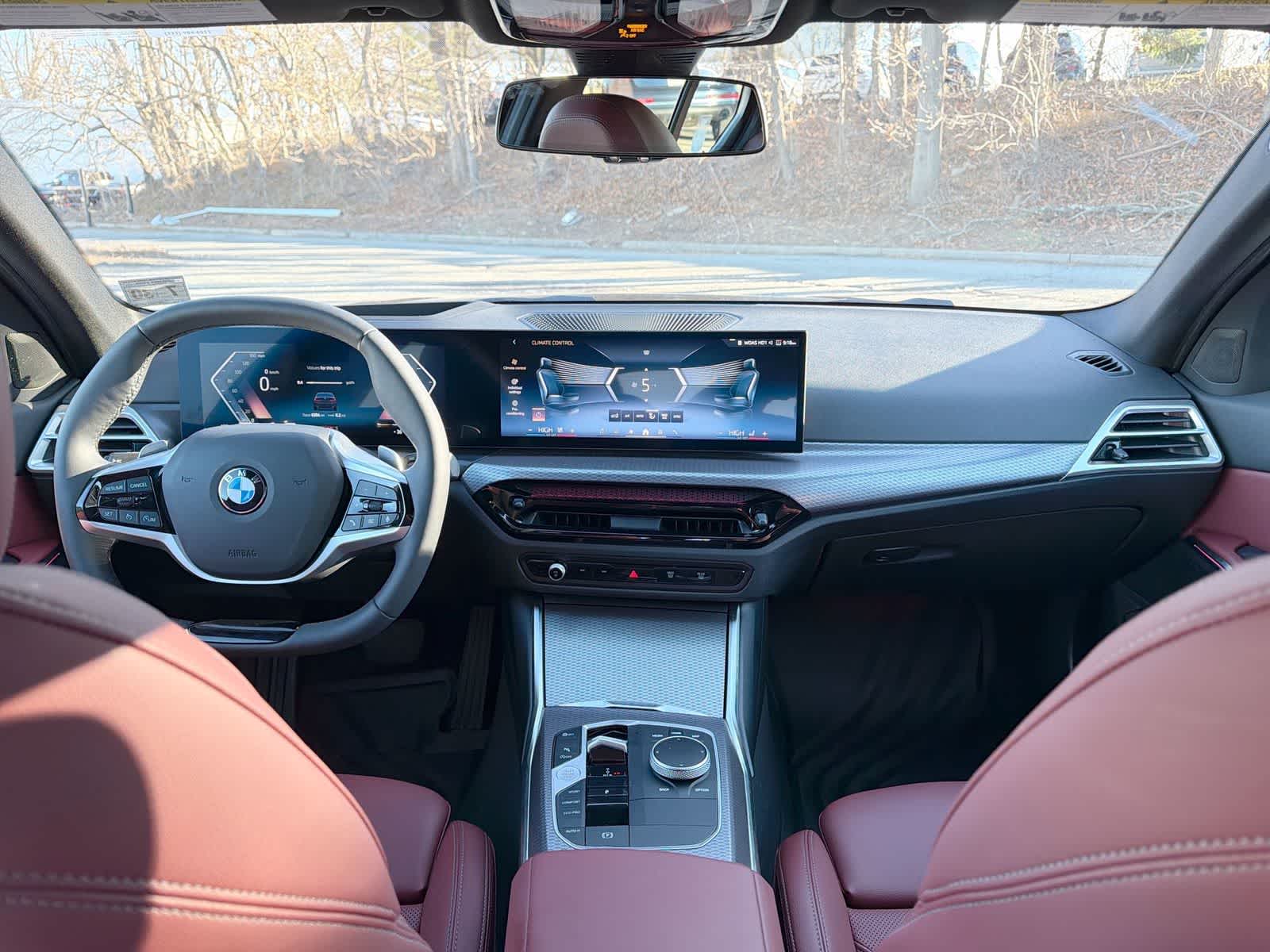 Thumbnail: 2025 BMW 3 Series - 18