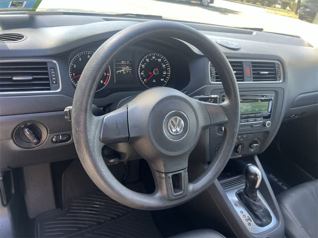 Thumbnail: 2014 Volkswagen Jetta - 23