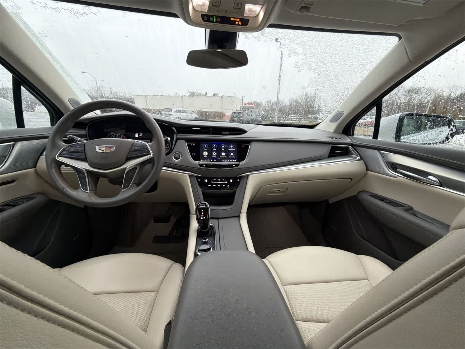 Thumbnail: 2022 Cadillac XT5 - 18