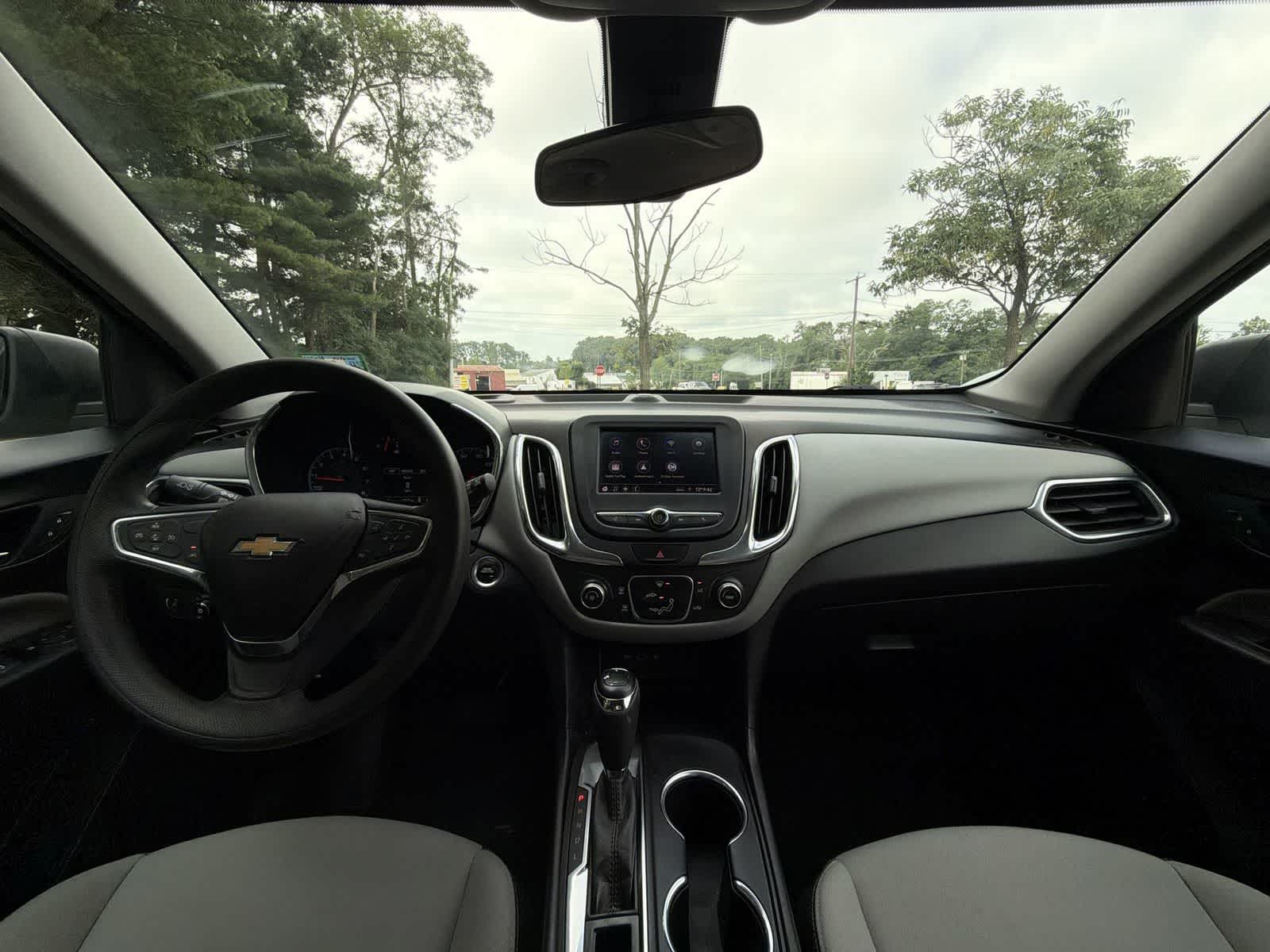 Thumbnail: 2020 Chevrolet Equinox - 18