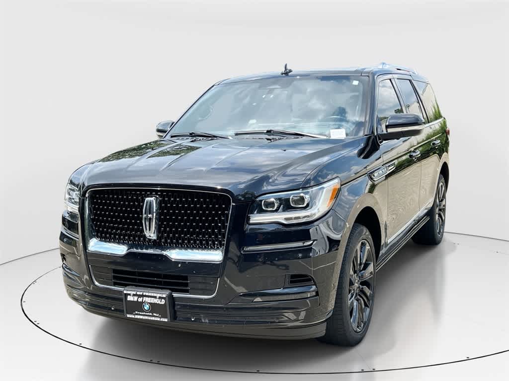 Thumbnail: 2023 Lincoln Navigator - 1