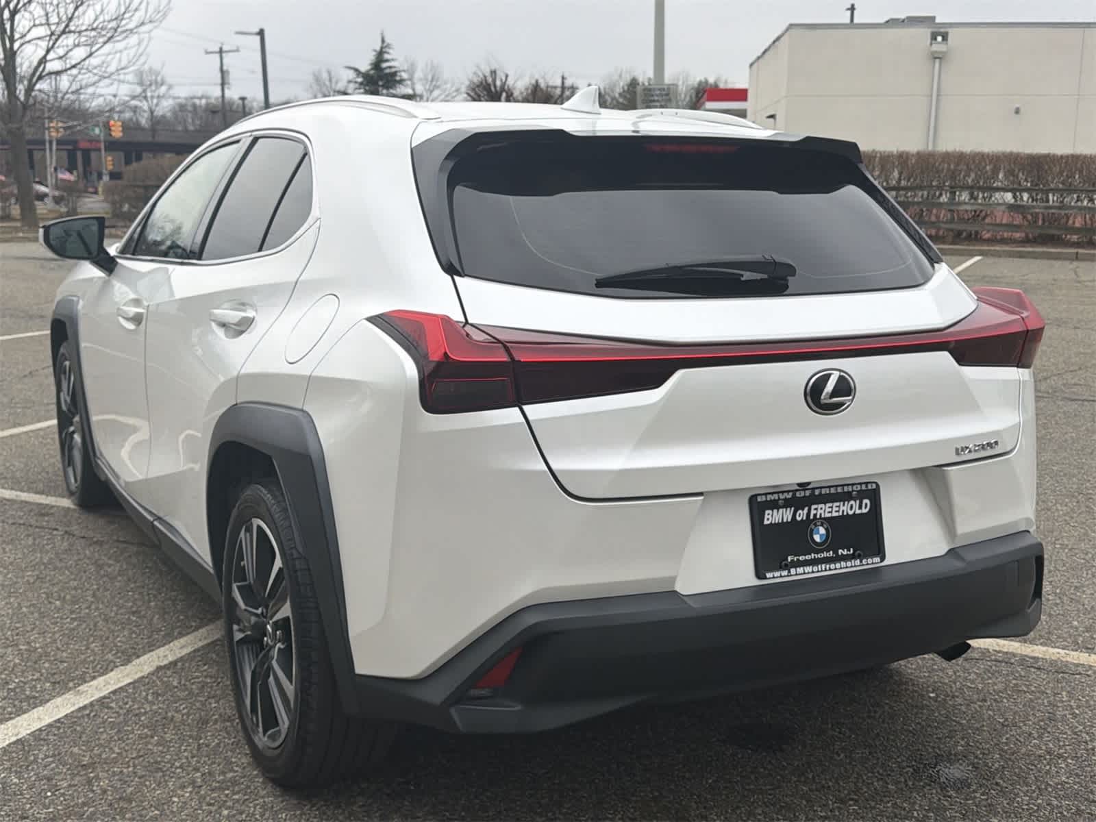 Thumbnail: 2021 Lexus UX - 12