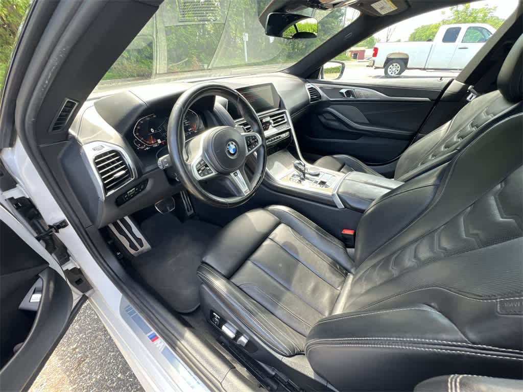 Thumbnail: 2022 BMW 8 Series - 10