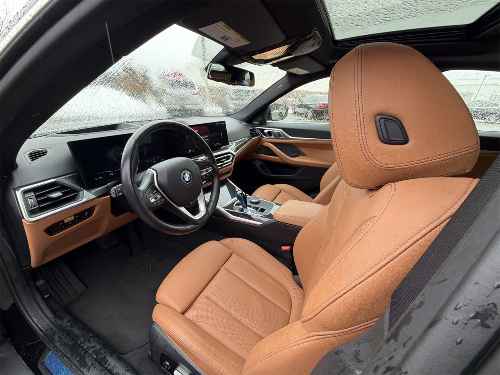 Thumbnail: 2023 BMW i4 - 10