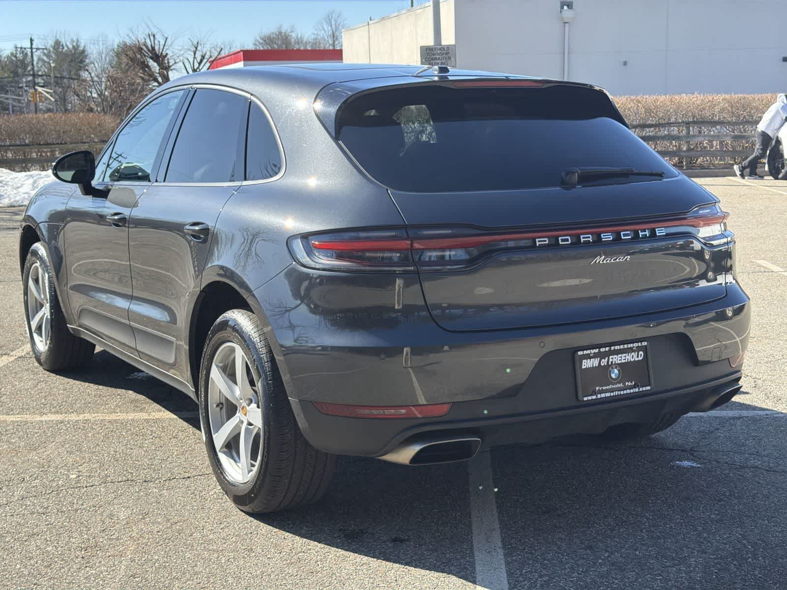 Thumbnail: 2020 Porsche Macan - 12