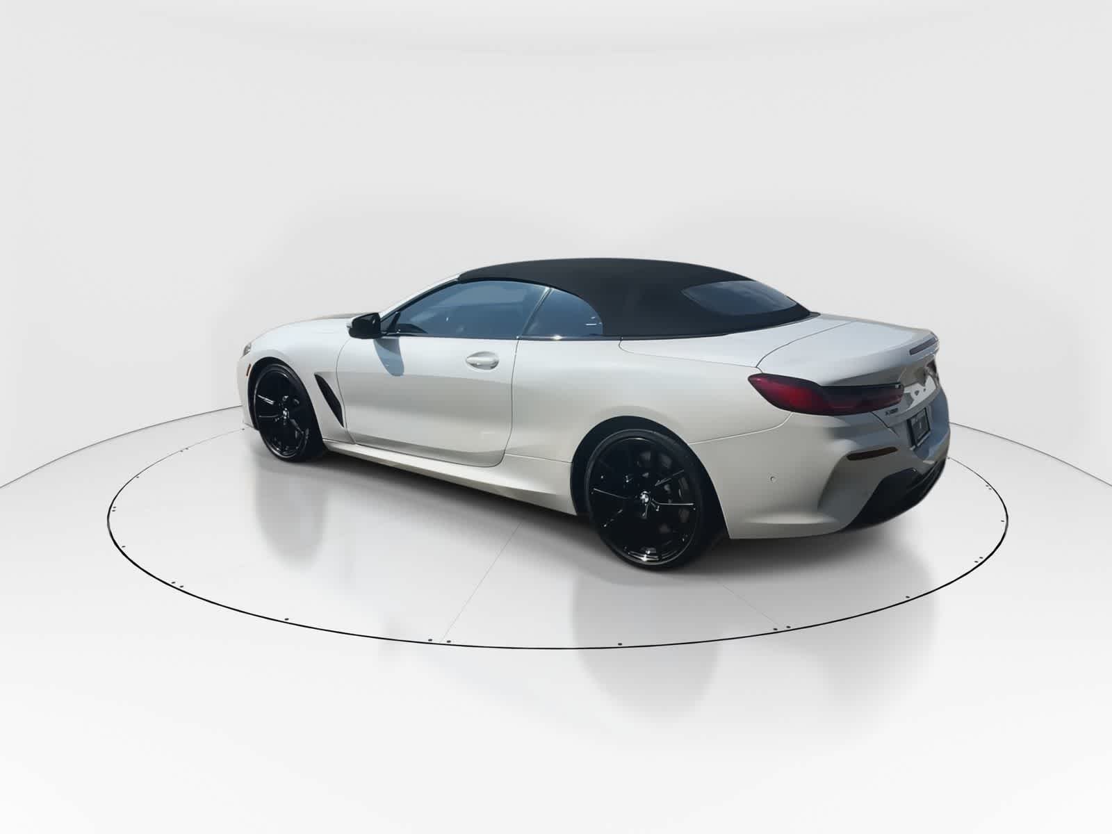 Thumbnail: 2022 BMW 8 Series - 6