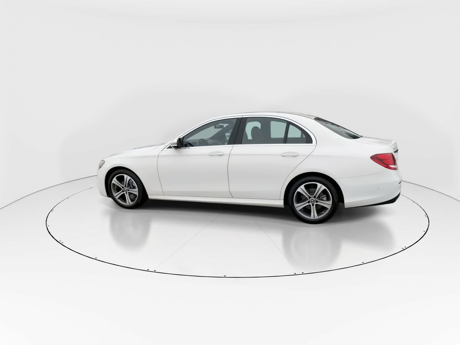 Thumbnail: 2018 Mercedes-Benz E-Class - 5