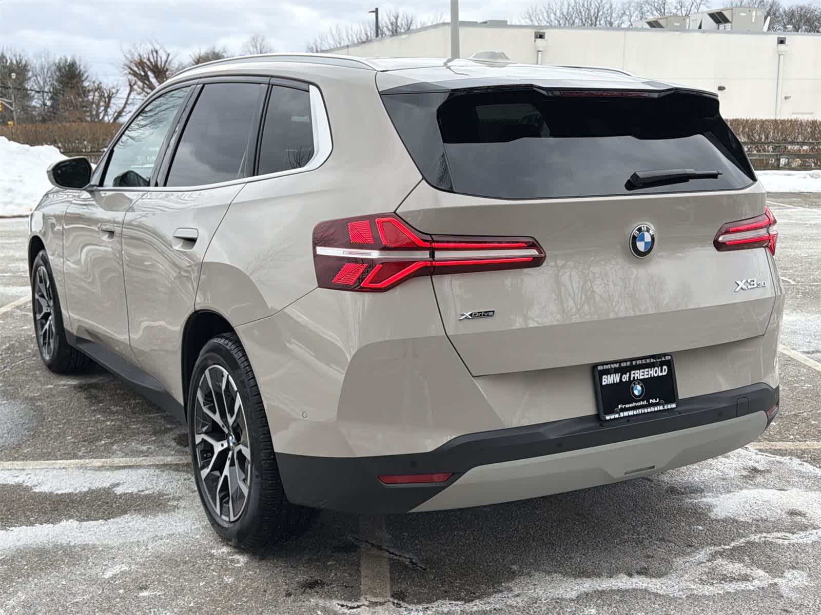 Thumbnail: 2025 BMW X3 - 12