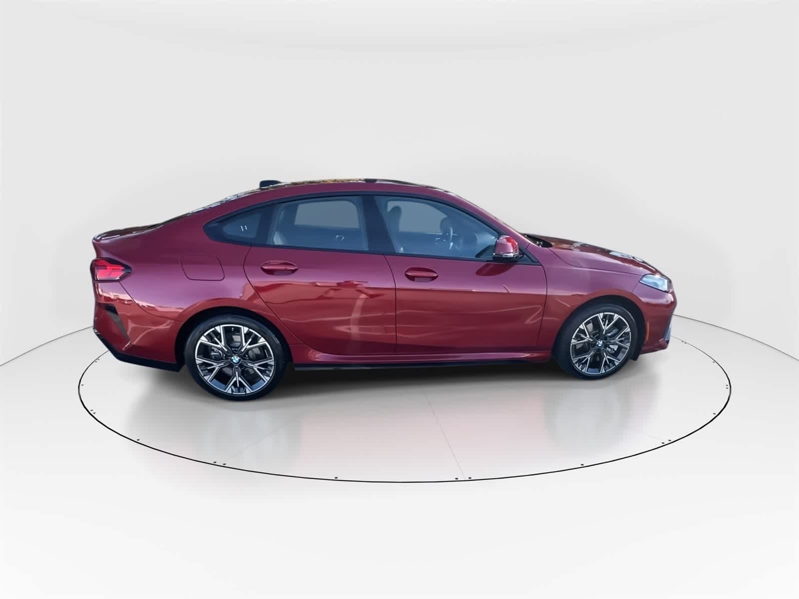Thumbnail: 2025 BMW 2 Series - 2