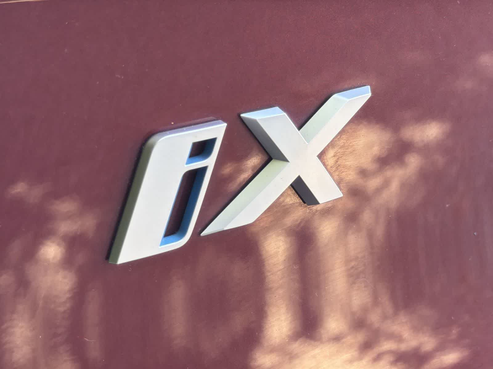 Thumbnail: 2023 BMW iX - 15