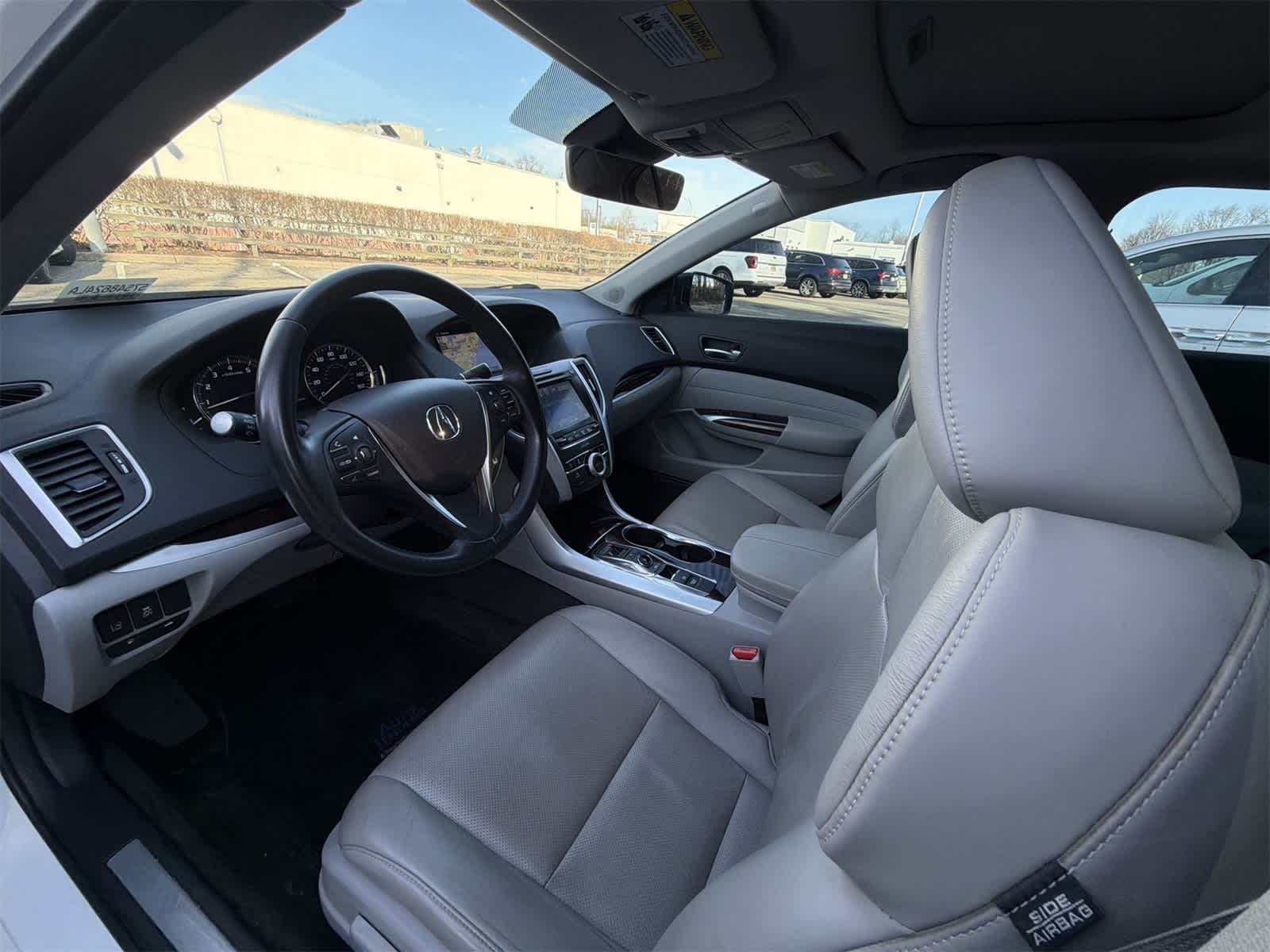 Thumbnail: 2017 Acura TLX - 10