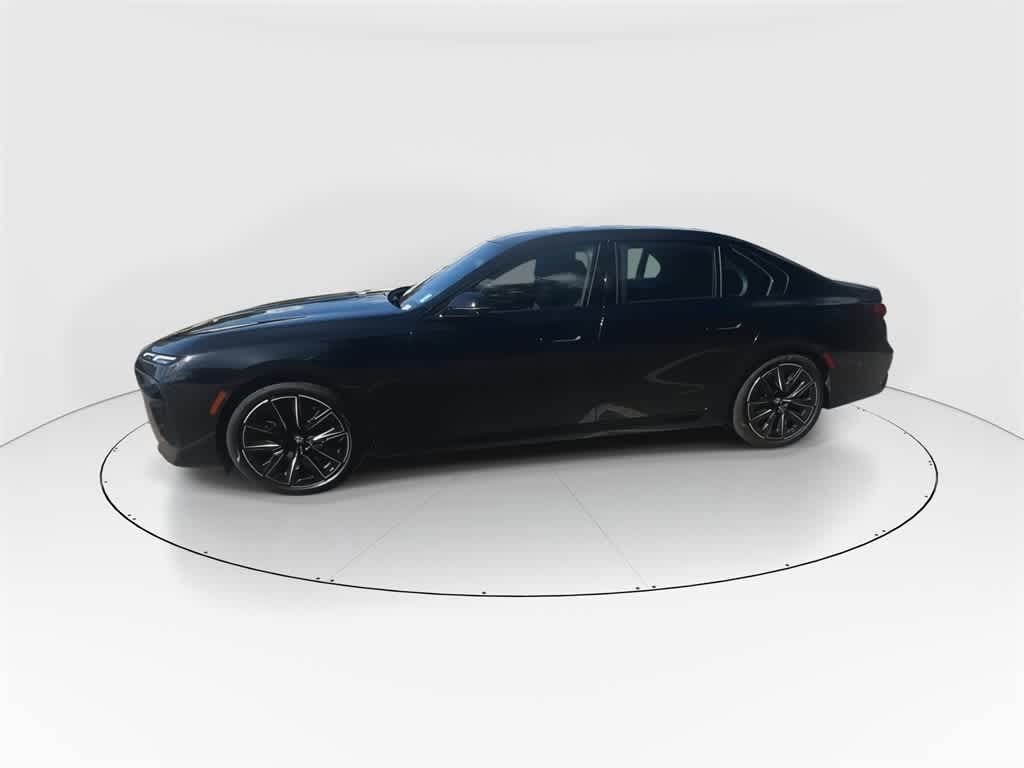 Thumbnail: 2023 BMW 7 Series - 6