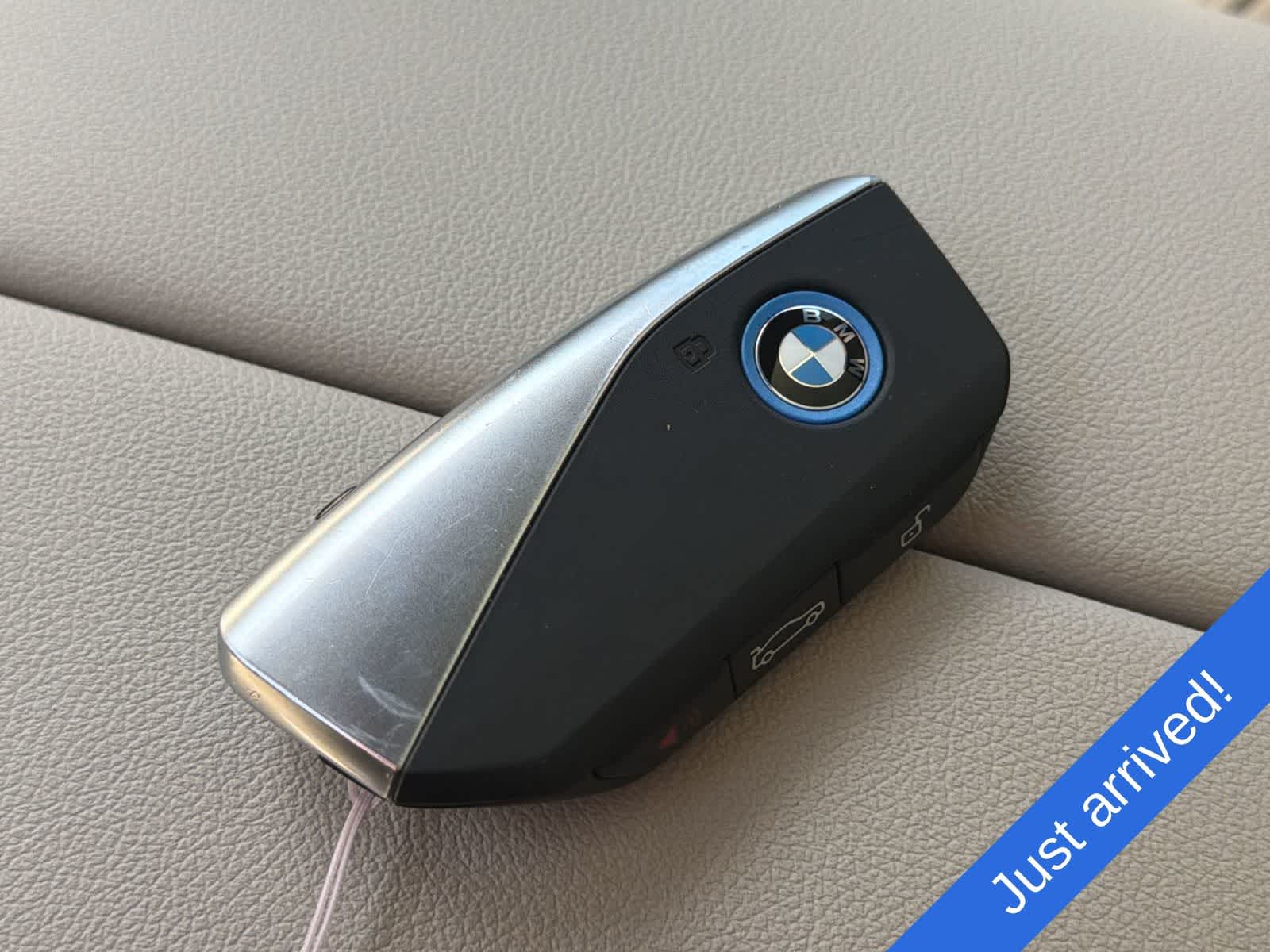 Thumbnail: 2024 BMW iX - 28