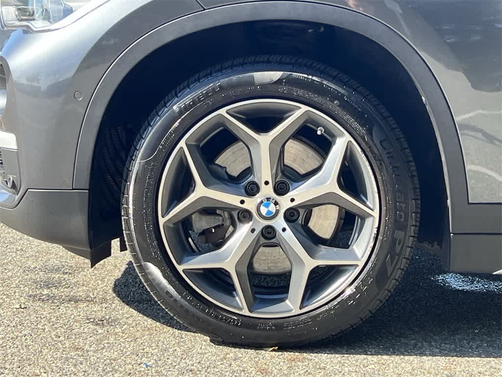 Thumbnail: 2018 BMW X1 - 16